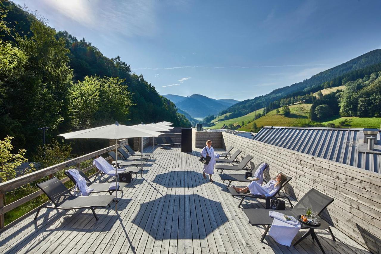 Elzland Hotel Pfauen Wellness & Spa Elzach Eksteriør bilde