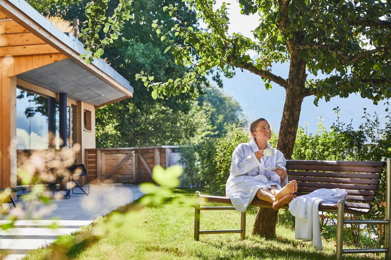Elzland Hotel Pfauen Wellness & Spa Elzach Eksteriør bilde