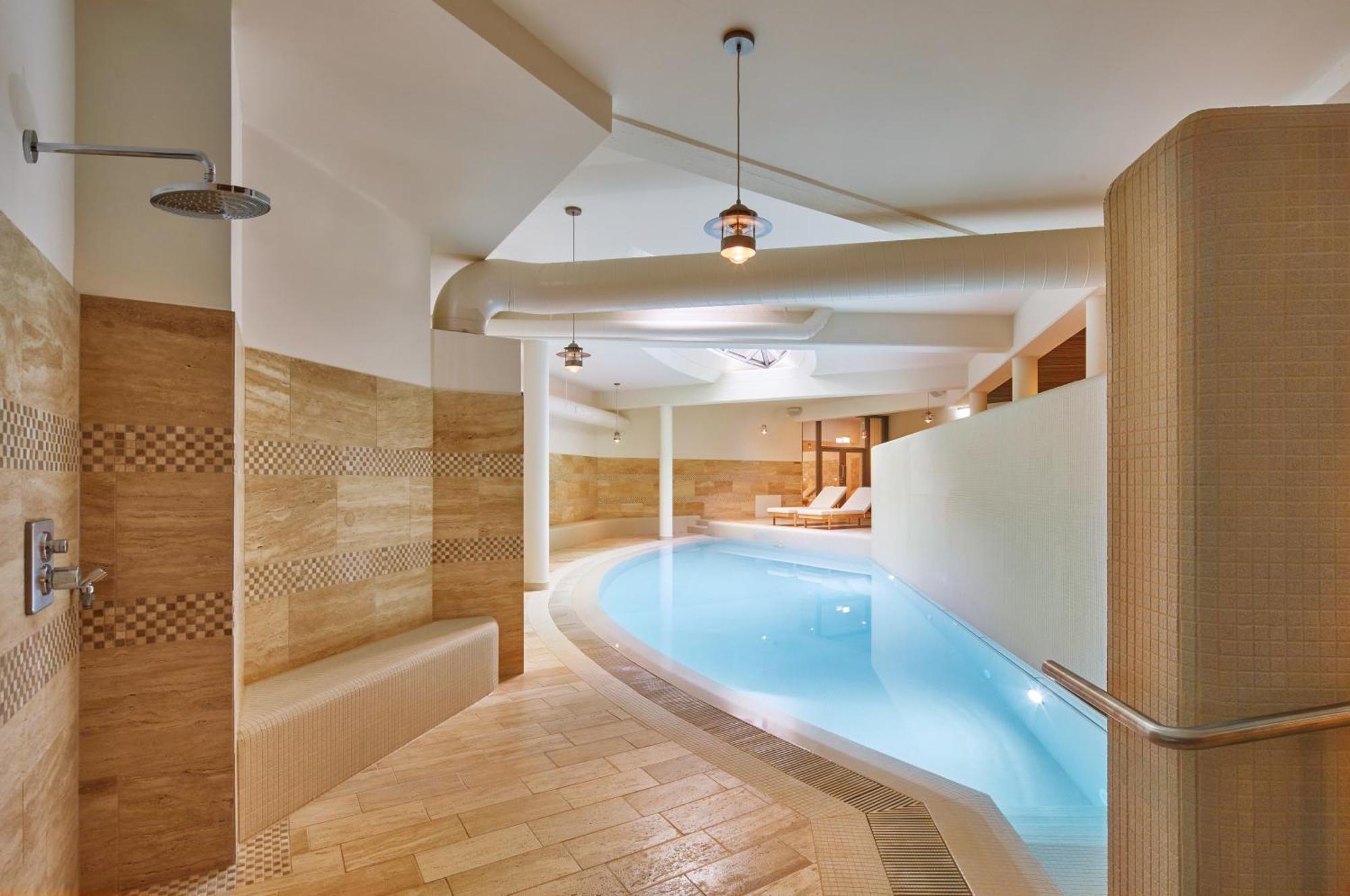 Elzland Hotel Pfauen Wellness & Spa Elzach Eksteriør bilde