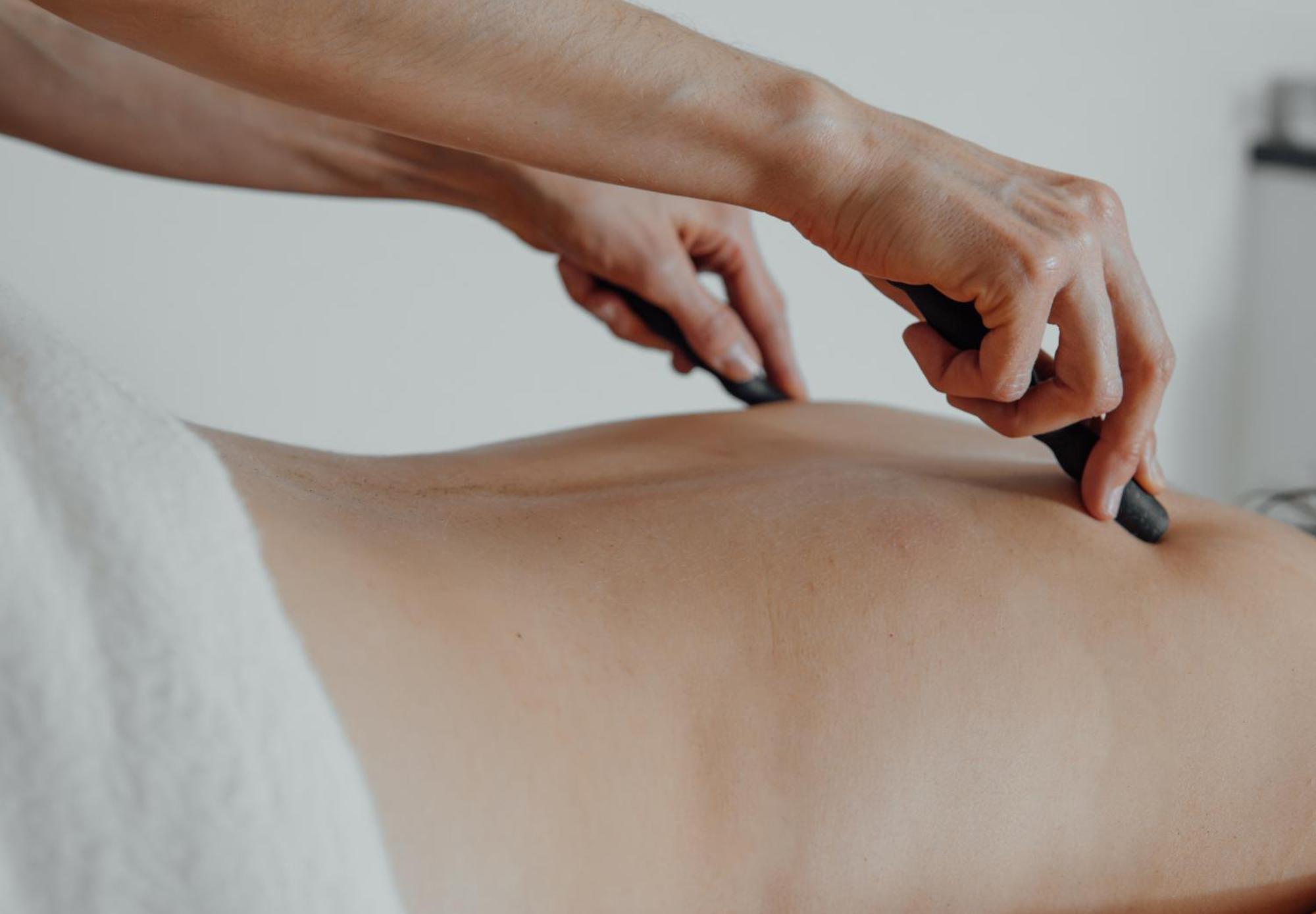 Elzland Hotel Pfauen Wellness & Spa Elzach Eksteriør bilde